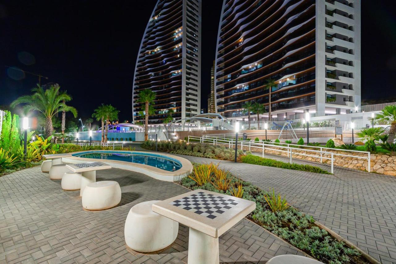 Sunset Waves Sea View Apartments Benidorm Exterior foto